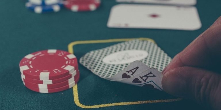 Antarmuka pasar VCT di yen77 menampilkan tim-tim profesional dan odds turnamen real-time